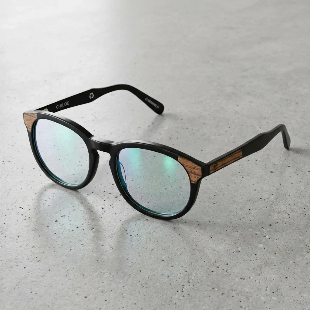 Chiloé 0084 Optical marcos de lentes tono negro de frente con armazón sustentable #color_negro