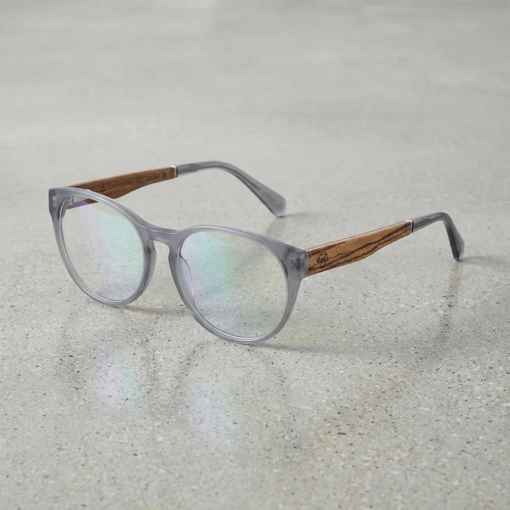 Chiloé 110 en marco transparente lentes ópticos hombre de frente diseño ligero #color_transparente