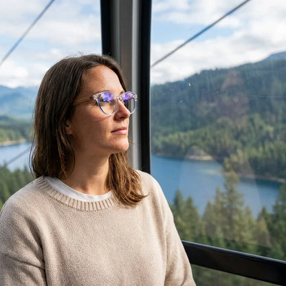 Lentes ópticos Chiloé 220 Azul estilo de vida cotidiano Bonoboss #editorial_lifestyle4 #color_azul
