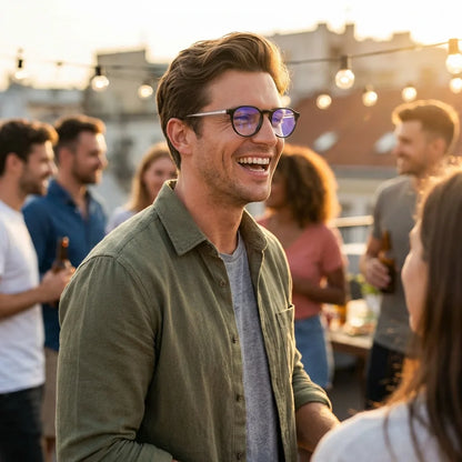 Galápagos lentes ópticos hombre tono negro en hombre outdoor #color_negro