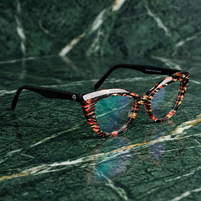 Lentes ópticos Helsinki Mosaico sobre mármol verde natural diseño sustentable Bonoboss #editorial_sustentabilidad #color_mosaico