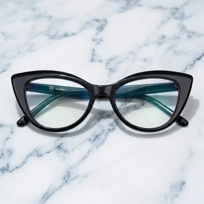 Lentes ópticos Helsinki Negro sobre mármol blanco elegante calidad premium receta Bonoboss #editorial_banner_confianza #color_negro
