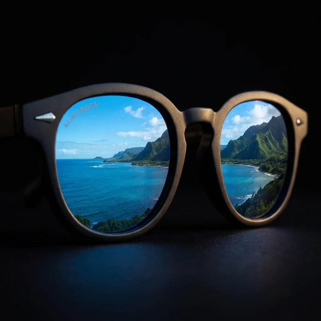 Waimea RPET lentes de sol cristal espejado azul de frente con madera natural #color_espejado-azul