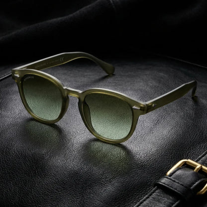Olive light Waimea RPET lentes de sol mujer frontal #color_olive-light