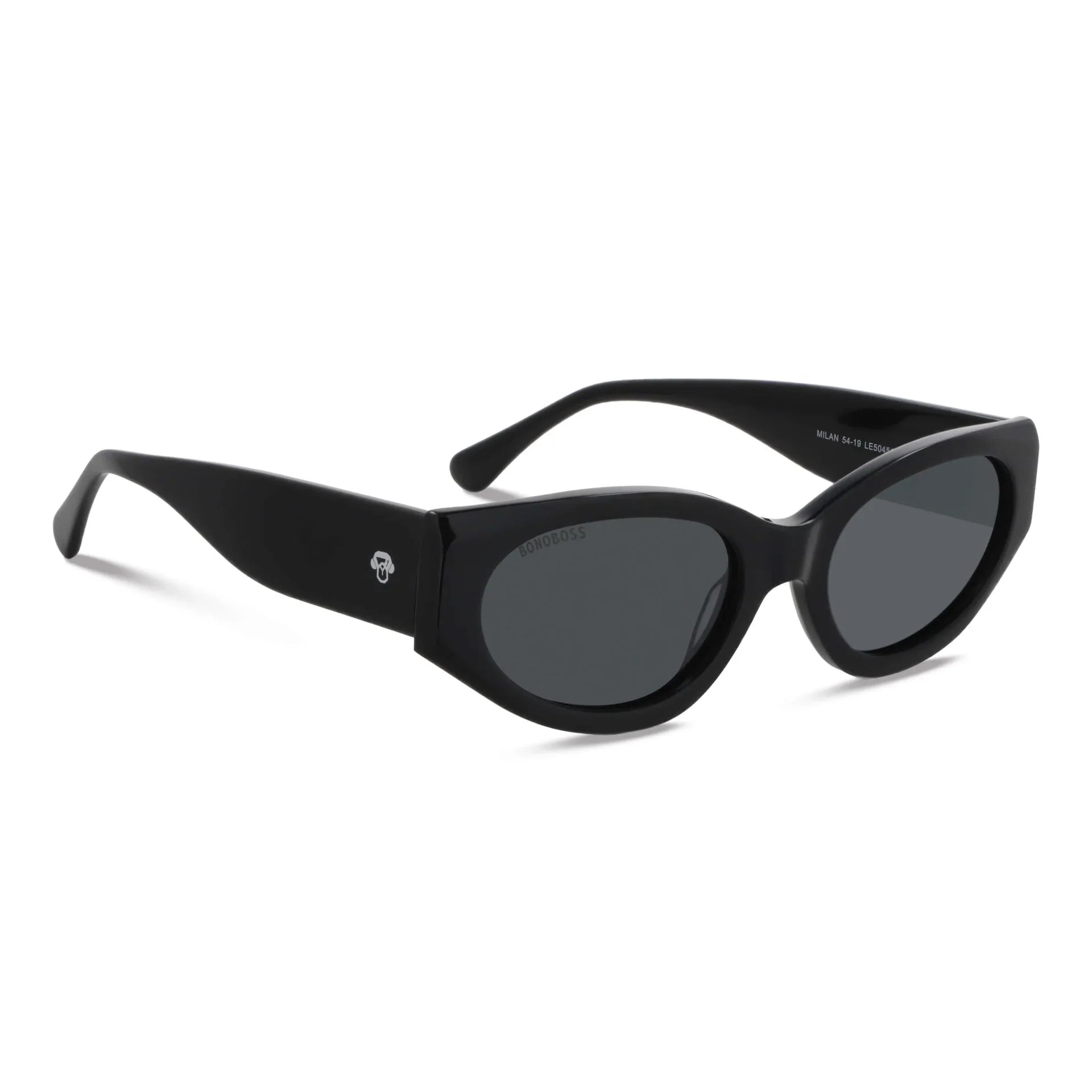 Primer plano frontal Milán gafas polarizadas color negro #color_negro