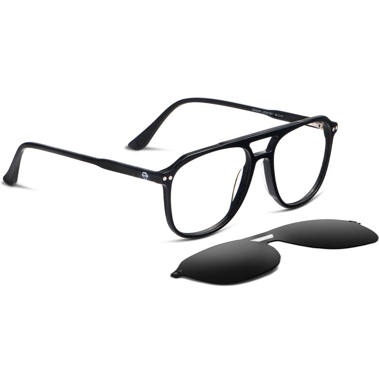 Vista 3/4 Orson Clip Sol lentes clip on mujer negro clásico destacando clip magnético #color_negro