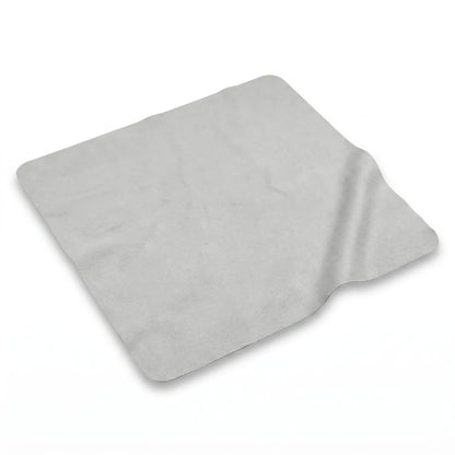 Paño de Microfibra Luxury Bonoboss 30x30 cm — vista tres cuartos sobre fondo blanco, para lentes y joyas