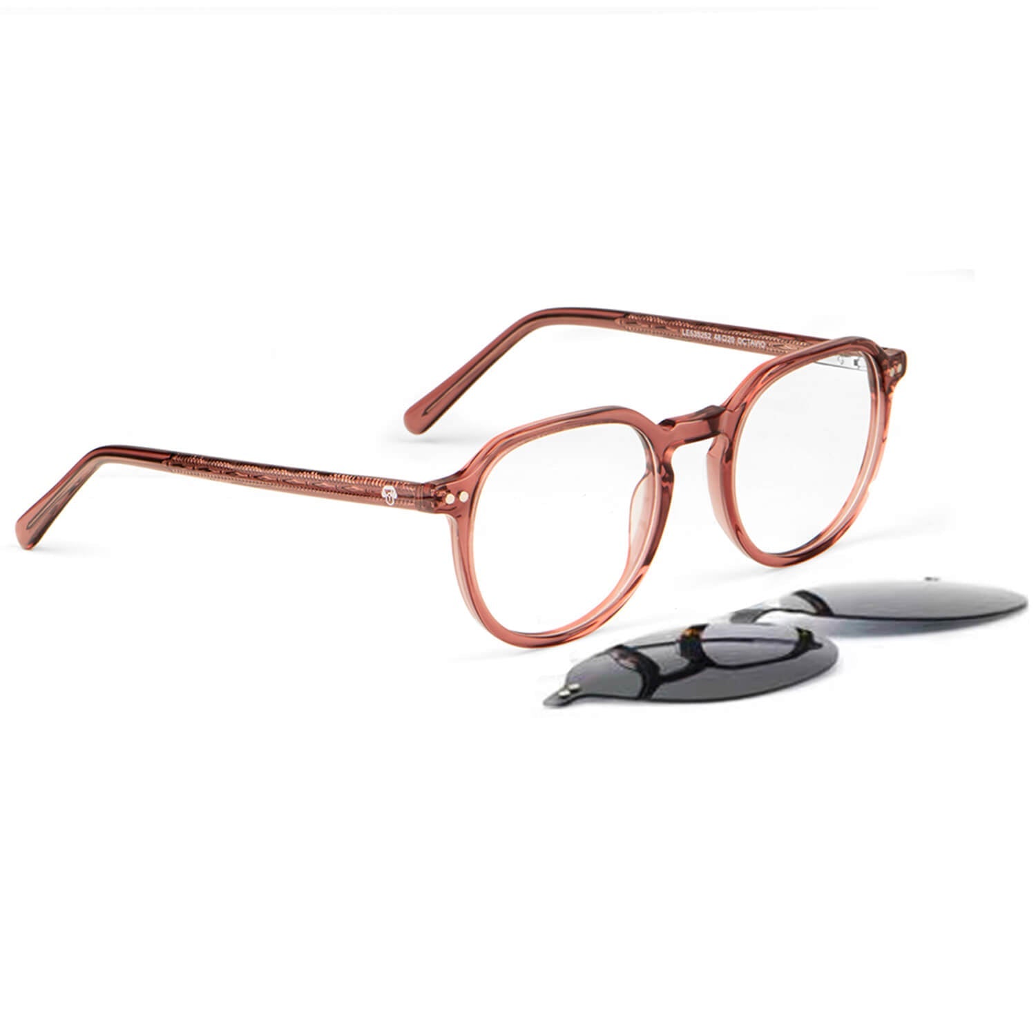 Hombre con Canarias lentes ópticos y de sol magnéticos estilo urbano