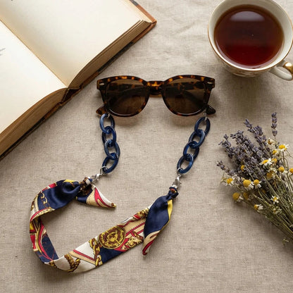 Strap pañuelo para lentes azul flat lay libros y té Bonoboss #color_azul