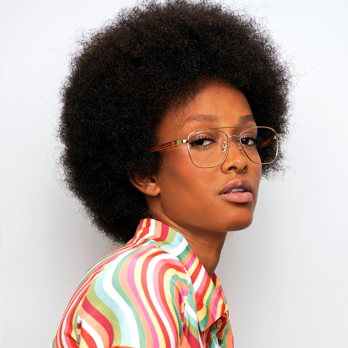 lentes metalicos rectangulares acero inoxidable madera opticos receta bifocales multifocales hombre mujer retro vision sustentable mayorista distribuidor aviador.jpg #color_dorado